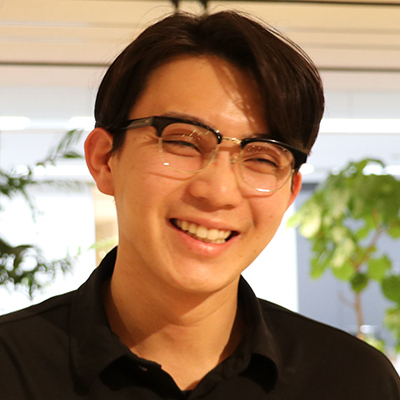 有田 孟司 氏